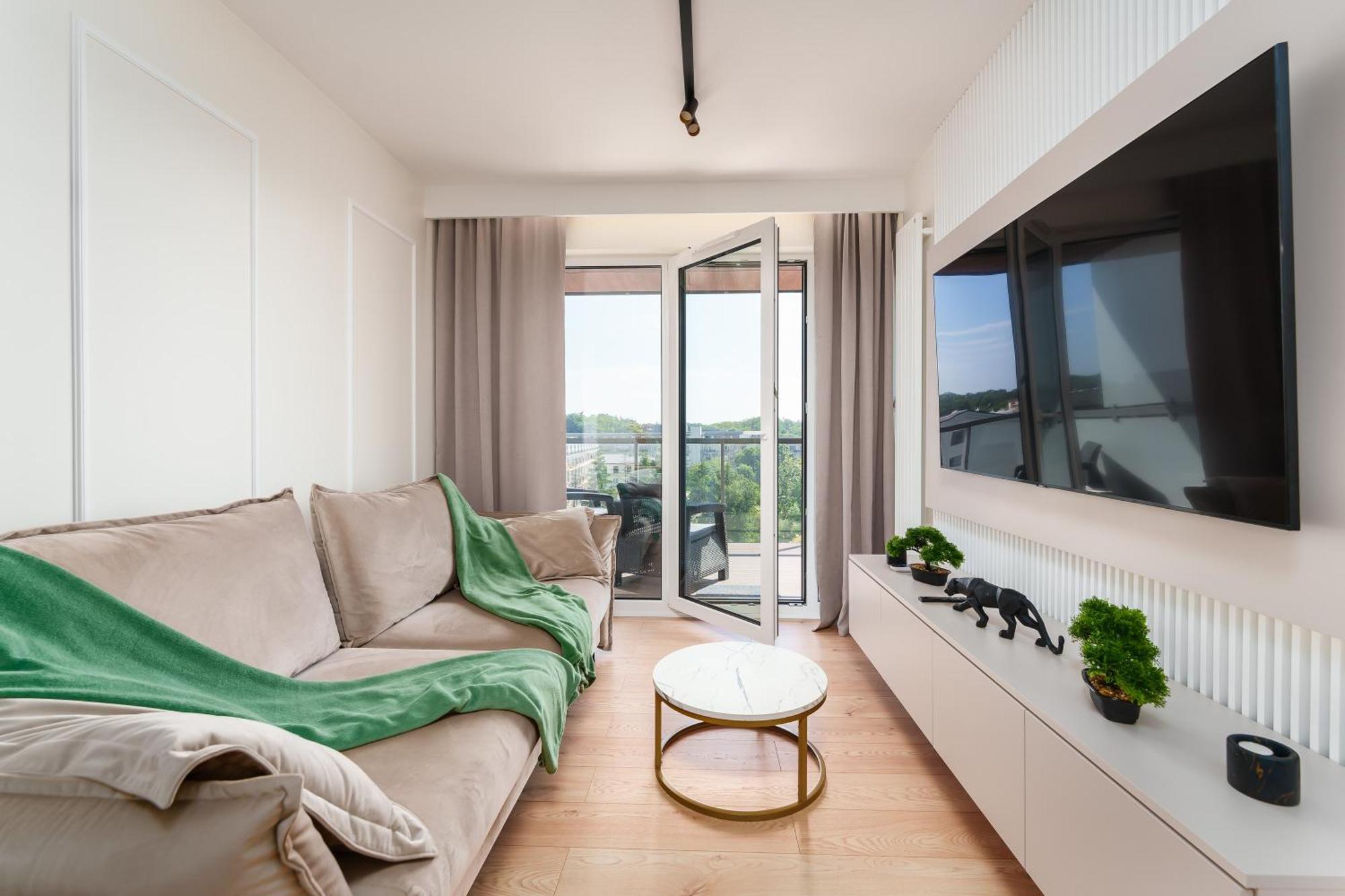 One-Bedroom Deluxe Apartment
